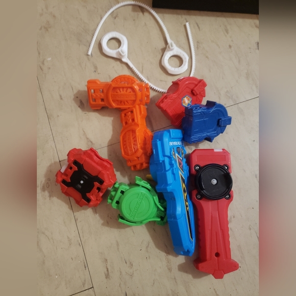 Massive BeyBlade Collection - Picture 7 of 10